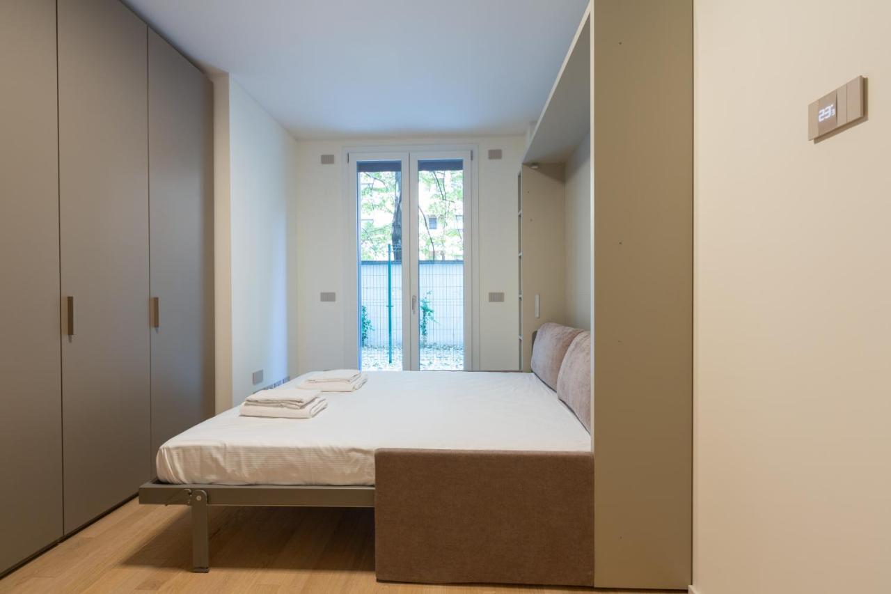 شقة Cozy Flat With Parking ميلان المظهر الخارجي الصورة