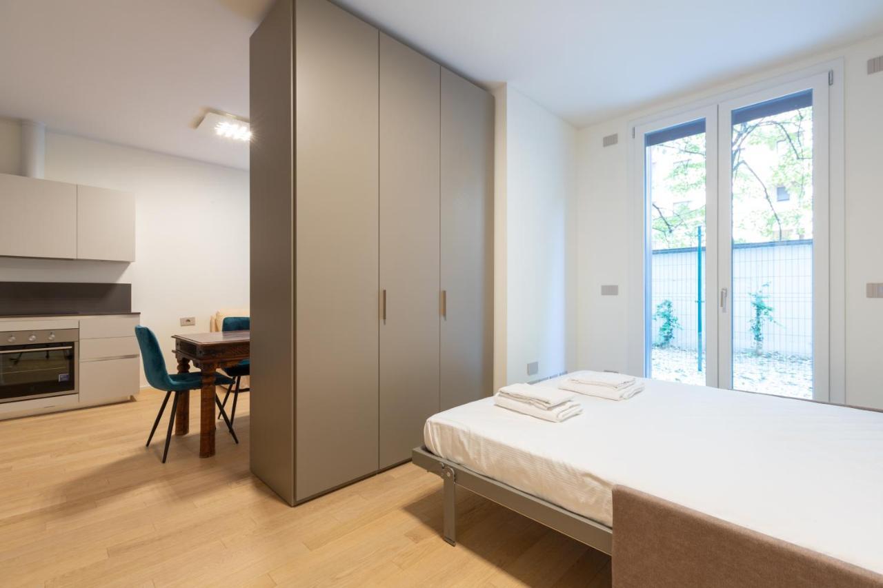 شقة Cozy Flat With Parking ميلان المظهر الخارجي الصورة